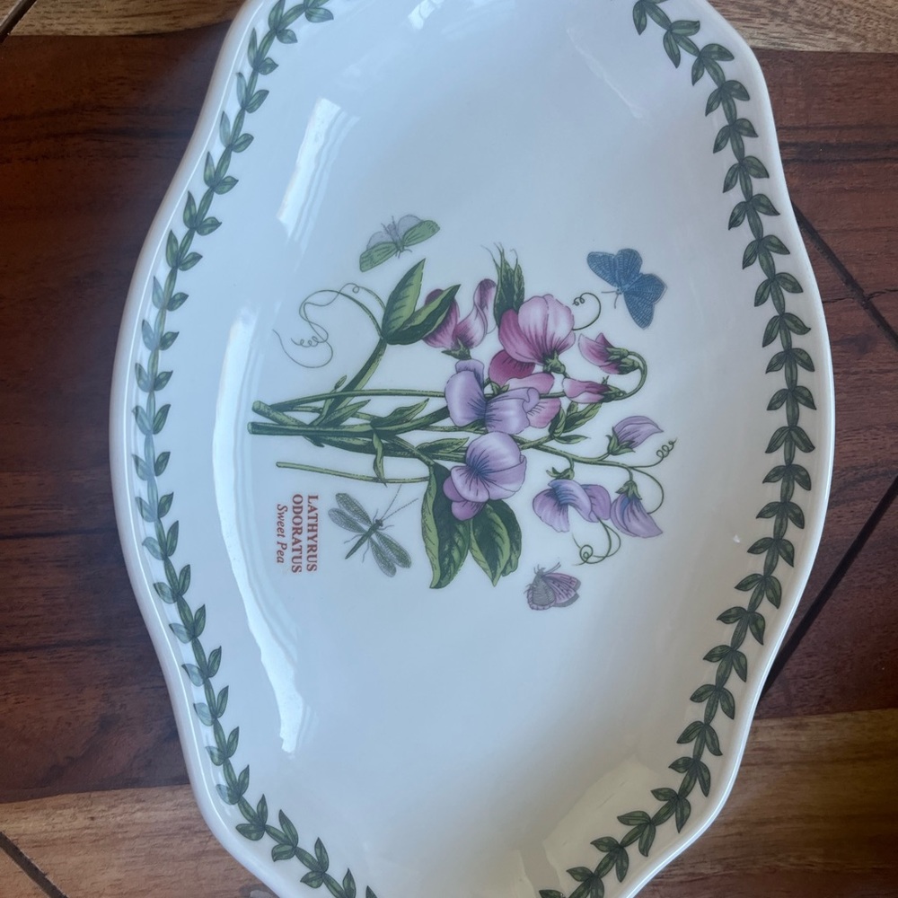 Portmeirion Botanic Garden Sweet Pea Pickle Dish - Picture 2 of 7